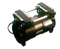 230 Alternating Current (AC) Voltage and 80 Liter Per Minute (L/min) Rated Airflow Air/Vacuum Motor Pump